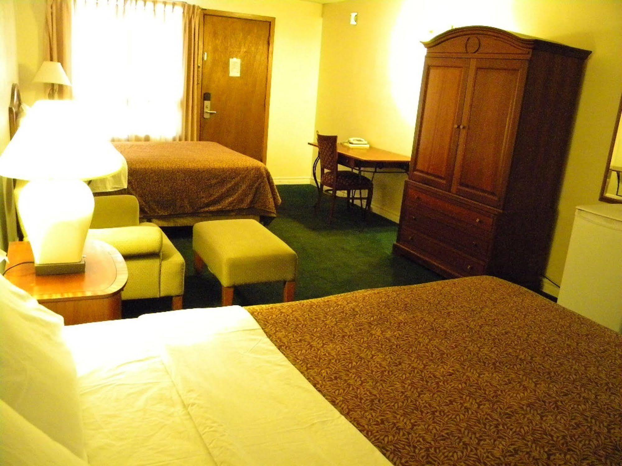 Fairway Inn By The Falls Niagara Falls Exteriör bild